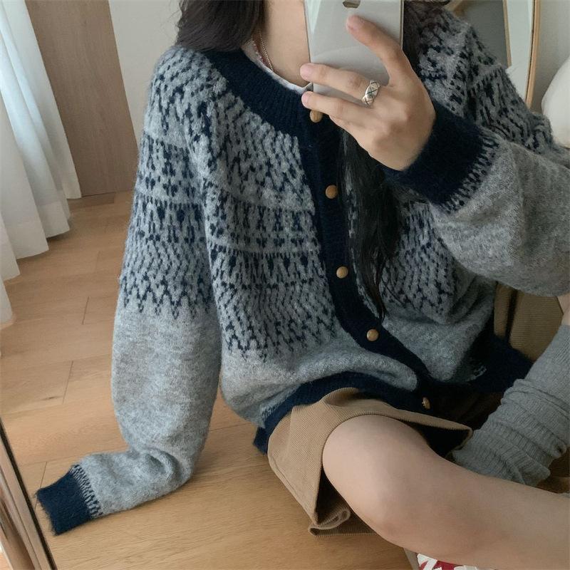 1011 Korean Fair Island sweater women's coat autumn and winter new loose and versatile gentle wind soft waxy knitted cardigan women