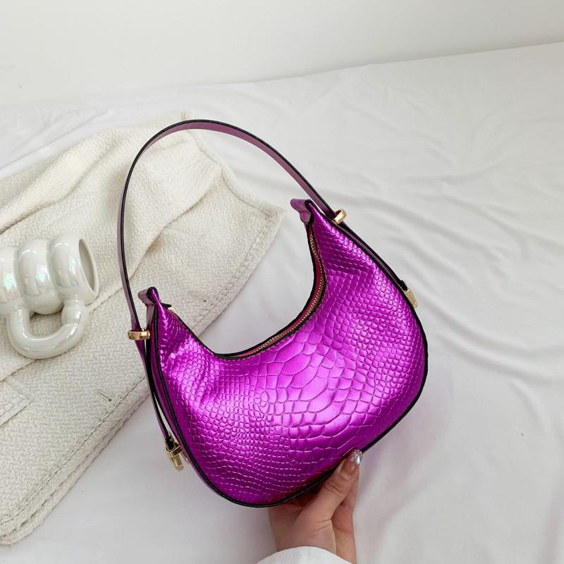 Unique Crescent Bag For Fall Street Fashion Stylish Medium Sized Handbag With Soft Pu Material And Functional Design фиолетовый