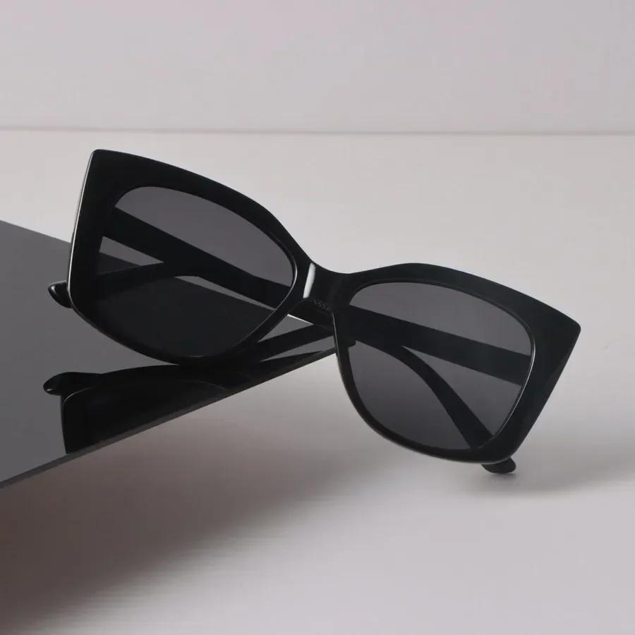 Classic Square Sunglasses Women Men Minimalist Fashion Female Male Retro Casual