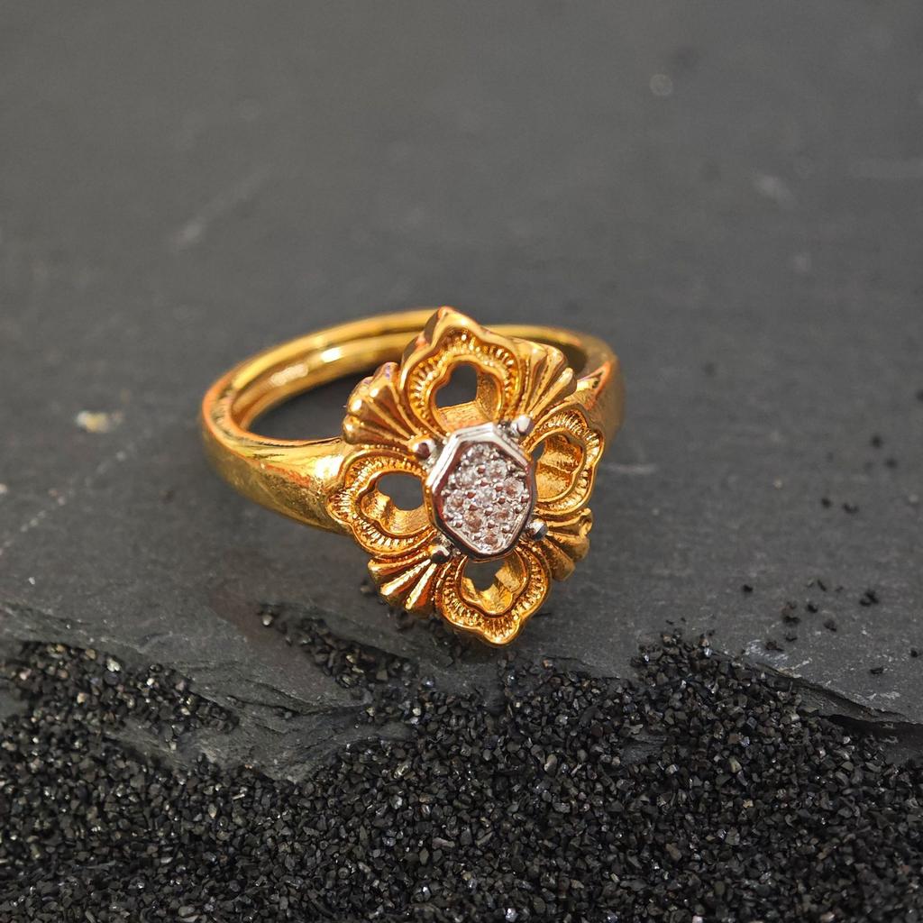 Italian Brushed Craft Cloth Qi Lati Retro Court Style Cross Flower Ring Women'S Diamond Four-Leaf Clover Ring