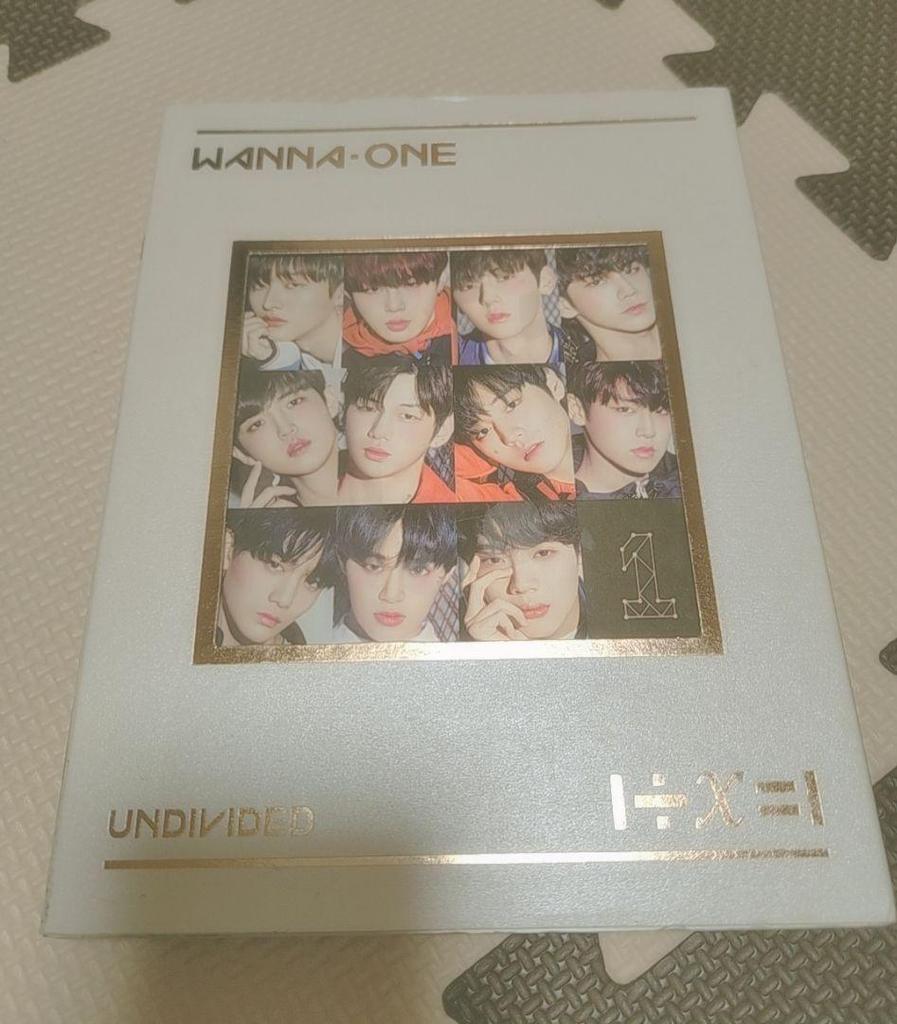 [USED] Wanna One Set