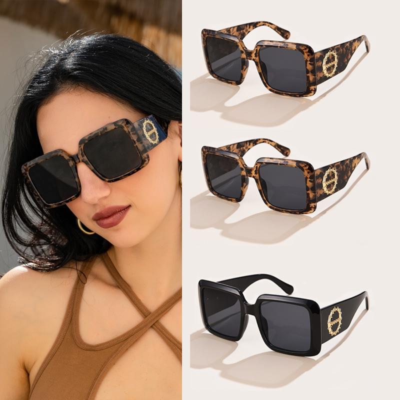 1 Set Square Frame Wide Legs Women Sunglasses Brand Summer Driving Sun Glasses Fashion Vintage Ladies Eyewear
