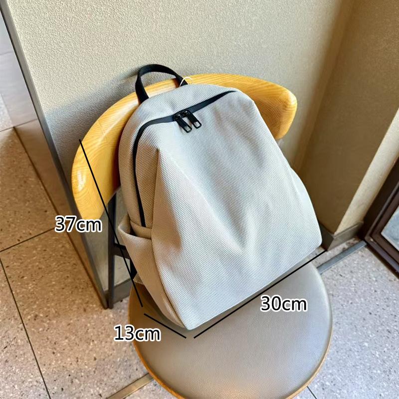 Unisex Minimalist Mesh Backpack Lightweight Large Capacity for Daily Commute Short Travel School Water-Resistant Urban Rucksack