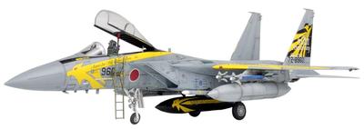 PLATZ Japan Air Force Eagle Komatsu Air Base Air Show 2014 306th Squadron Golden Eagles Special Paint Aircraft Boarding Ladder Included Plastic Model