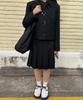 Lougeu Pendant Detail Pleated Skirt_Black