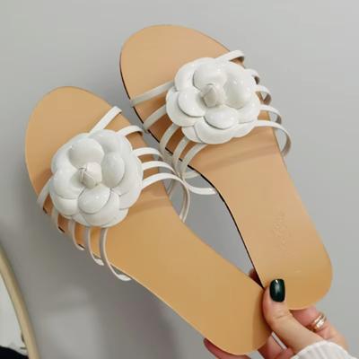 Comfortable Flower Design Narrow Strap Ladies Slippers 2025 Summer Beach Sweet Flat Casual Shoes Women Pumps Zapatos De Mujer