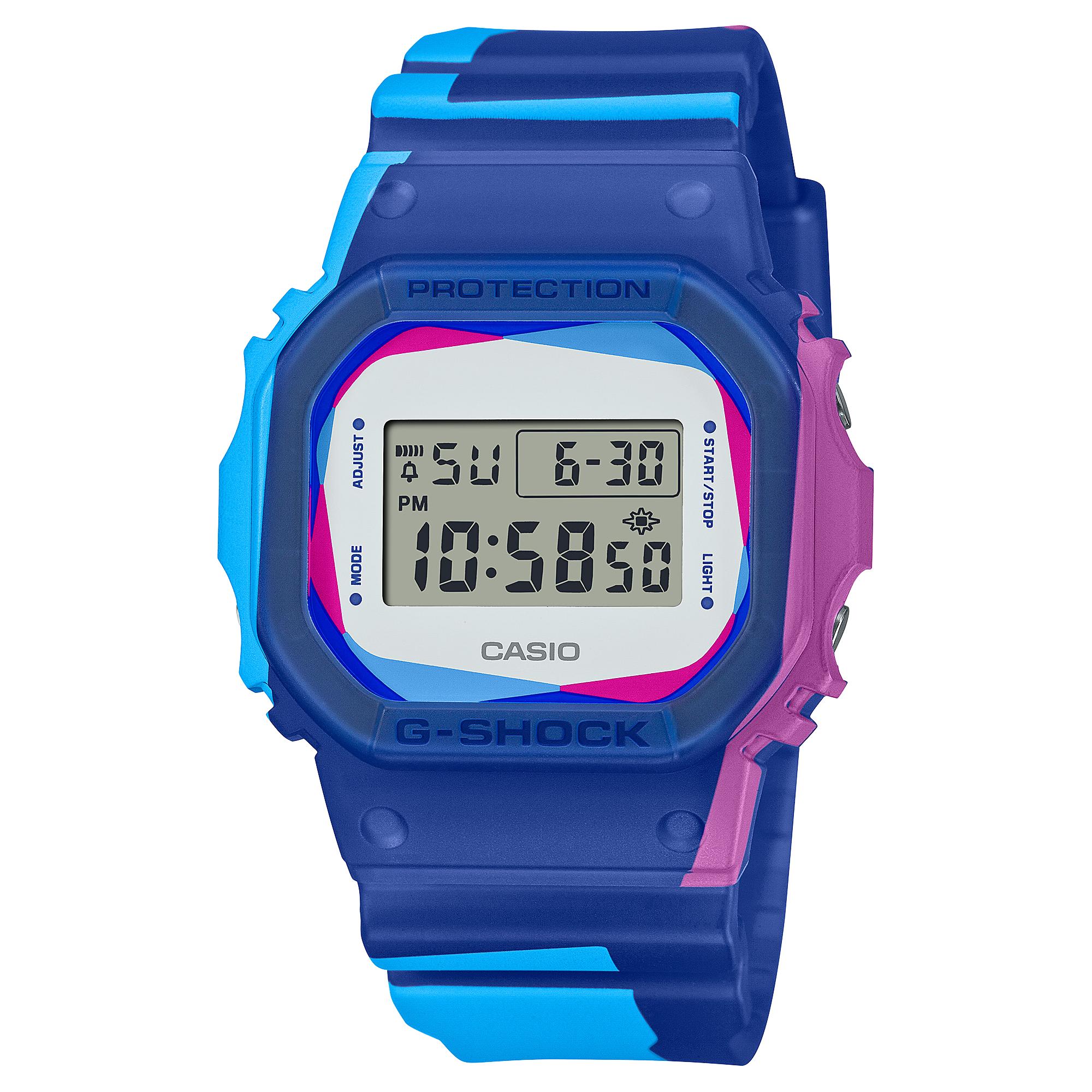 Casio G-SHOCK Men s Resin 200M Water Resistant Shock Resistant Alarm Quartz Watch DWE-5600PR-2 синий