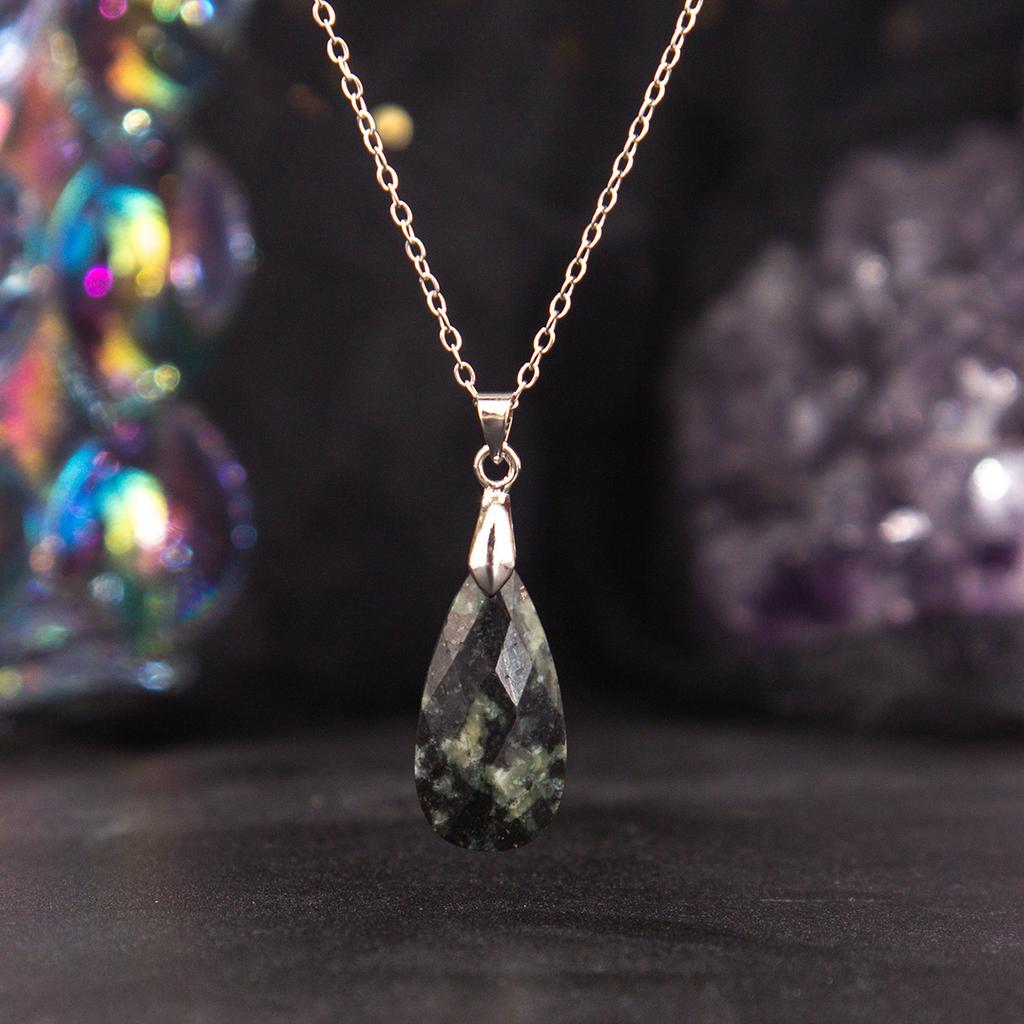 Natural Crystal Pendant, Blue Gold, Amethyst, Cut Surface, Long Water Droplet Necklace, jewelry,Christmas Gift, Valentine's Day Gift, Birthday Gift