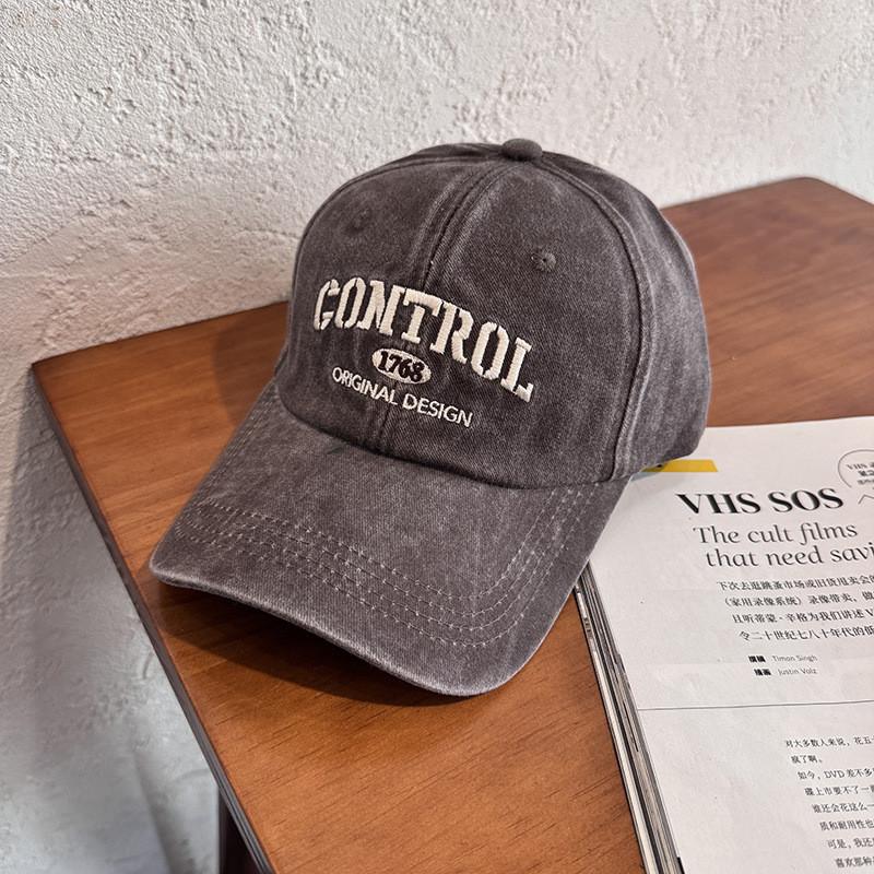 Style Street Retro Letter Embroidery Neutral Casual Baseball Cap For All Seasons