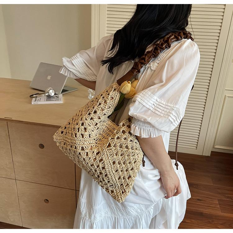 Stricktasche mit großem Fassungsvermögen Damen Sommer neu Schulter Umhängetasche gewebte Strohtasche Strandtasche für die Küste