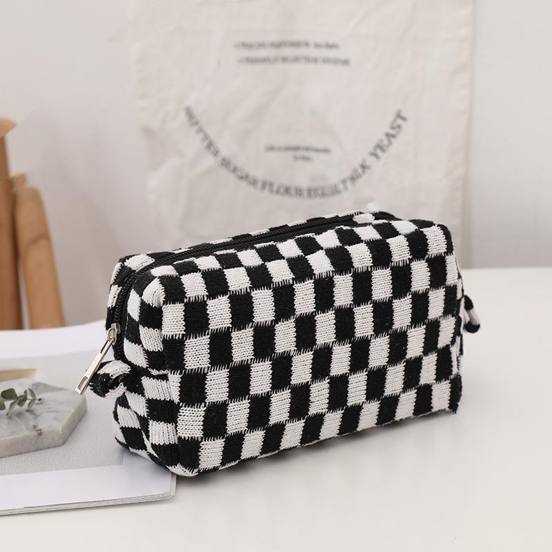 Korean Plaid Knit Makeup & Pencil Storage Bag - Large Capacity Organizer