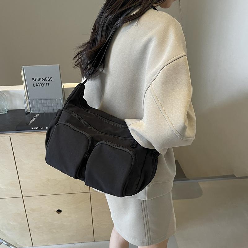 Leisure Versatile Shoulder Bags for Ladies  Monochromatic Crossbody Bags  High-quality Leisure  High Capacity