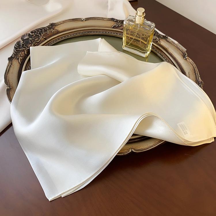 Solid Color Small Square Scarf for Women, Simple Korean Style, Versatile for Spring and Summer, Suitable for Professionals, Bank Employees