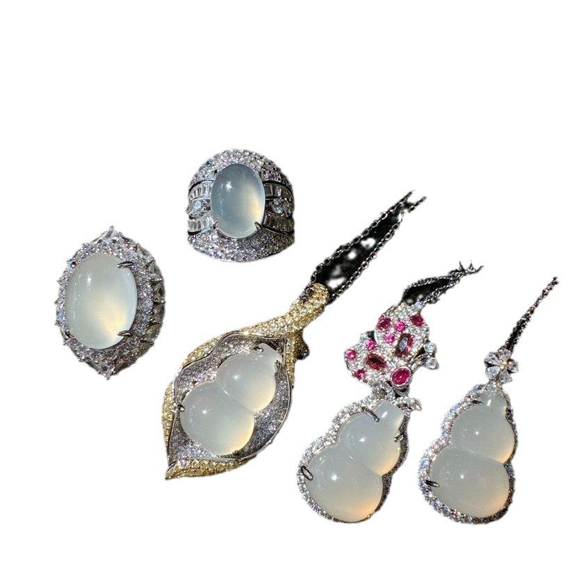Lychee Frozen White Chalcedony Water Drop Gemstone Ring, Water Spirit, Water Spirit, Plated With 18K Gold, High Ice Egg Surface Zircon Ring.