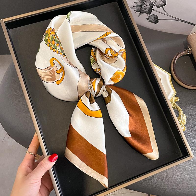 New Korean Silk Square Scarf High-end Scarf with Fashionable and Versatile Neck Protection Professional Scarf with Silk Scarf