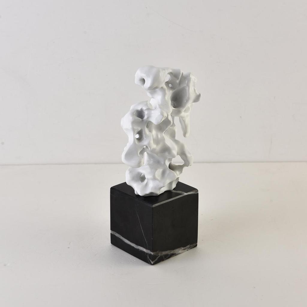 Luxurious Taihu Stone Ornament for Hotel, Office, and Living Room Decor