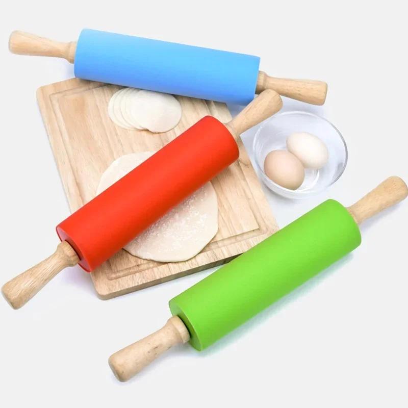 Non-Stick Pastry Dough Flour Roller, Pizza Pasta Roller, Kitchen Pastry Baking Tool with Wooden Handle