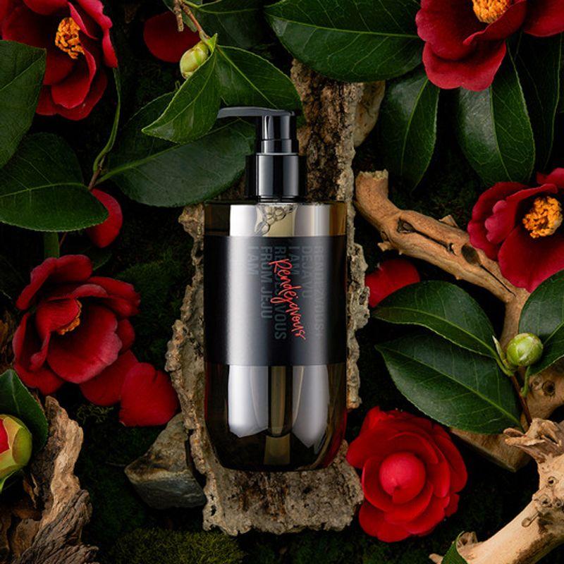 [Bath Bomb Giveaway] La Viancamellia Perfume Body Wash 300ml