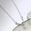 Design A Simple and Elegant Necklace with A Moonstone Pendant, Suitable for All Occasions and Perfect for Collarbone