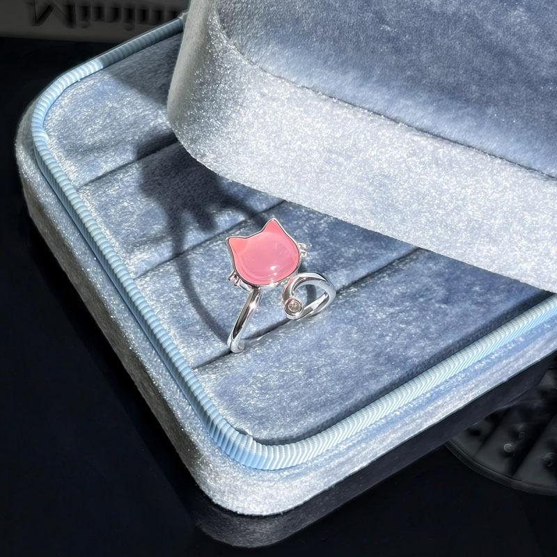 Exquisite Y2K Pink Cat Eye Stone Ring: Stylish, Sweet, and Fashionable Finger Accessory for Women
