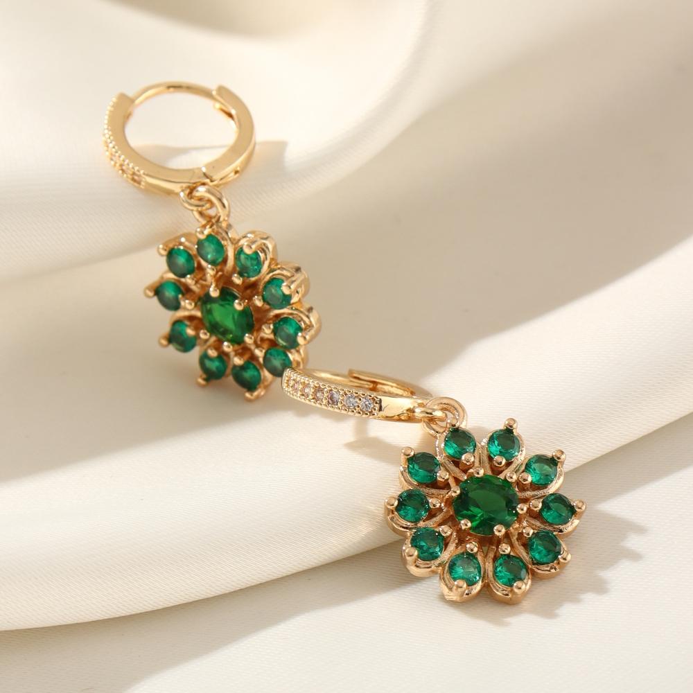 Green Zirconia Flowers Shape Dangle Earrings for Women 2025 New Fashion Golden Earring Wedding Party Jewelry Accessories