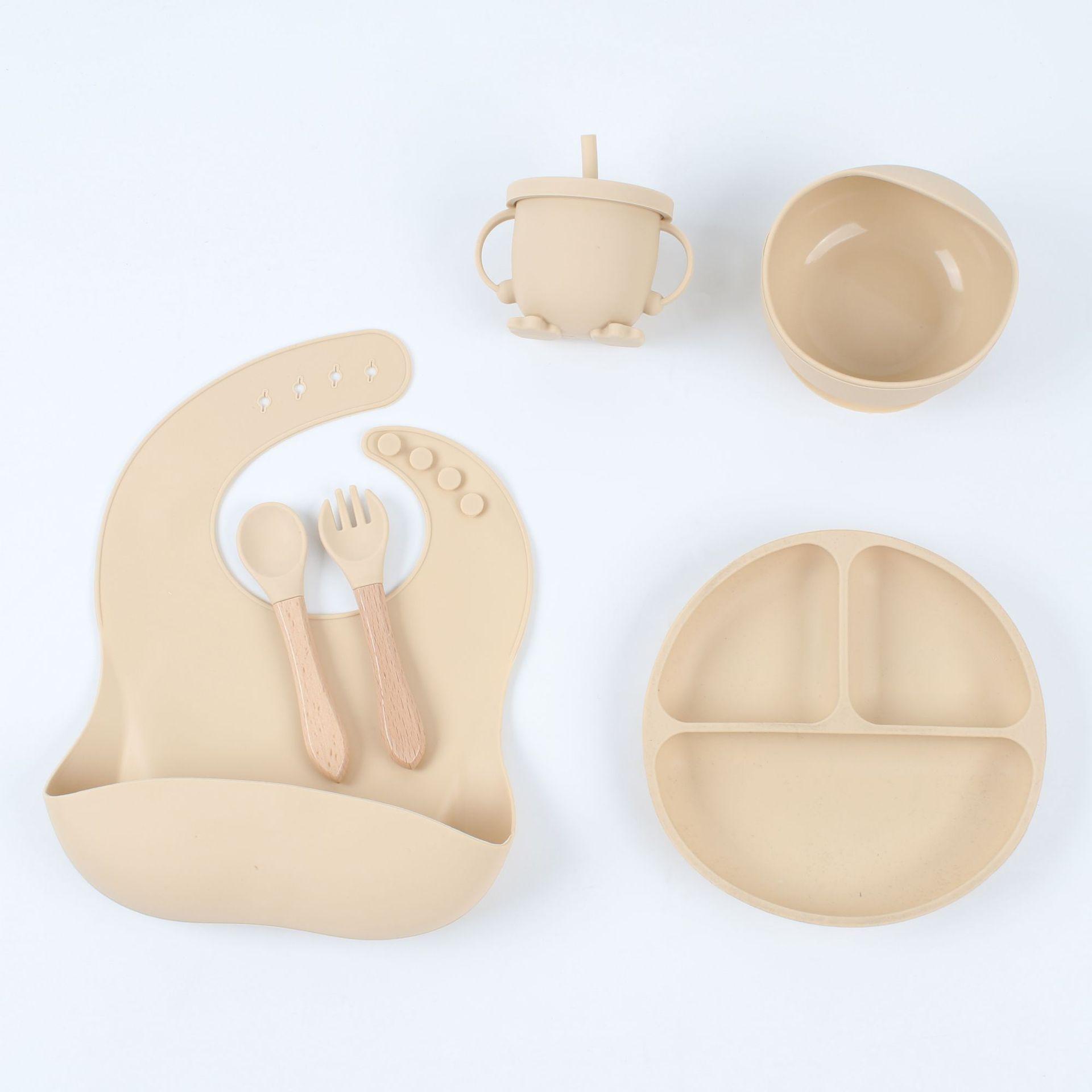 Силиконовый набор детской посуды из 6 предметов - Тарелка и столовые приборы