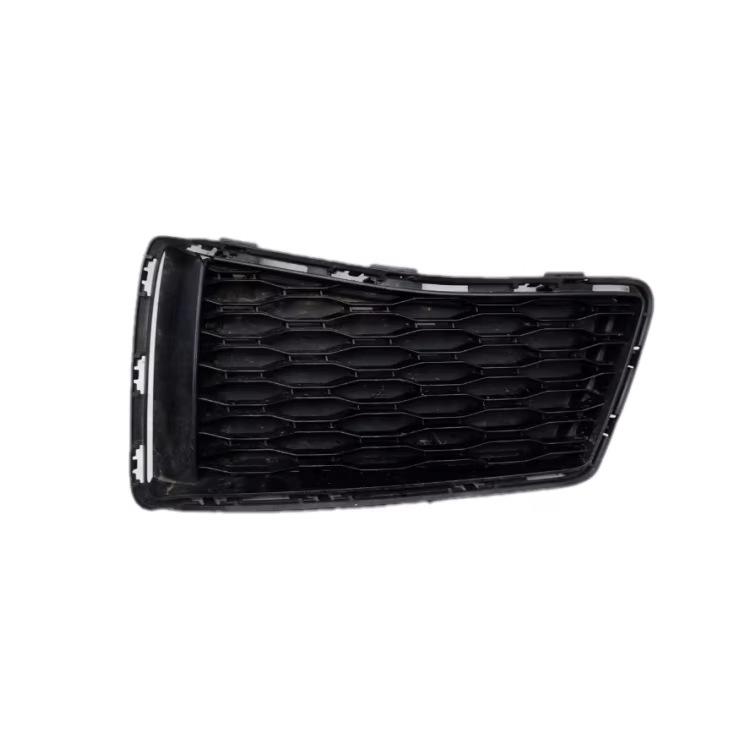 BMW 6 Series G32 GT M Bumper Corner Fog Covers (51118069711, 51118069712) Bumper Cover Variant 1