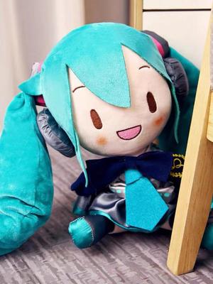 Derselbe authentische Ort Hatsune Miku Puppe Wurfkissen Klassisches Tiefsee-Plüsch Fufu Puppe Puppendisplay Geschenk