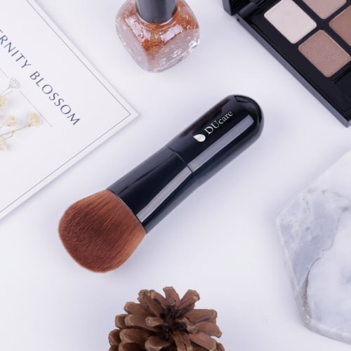 Ducare foundation brush kabuki makeup brush makeup brush face brush powder & cheek brush made with the highest quality tacron
