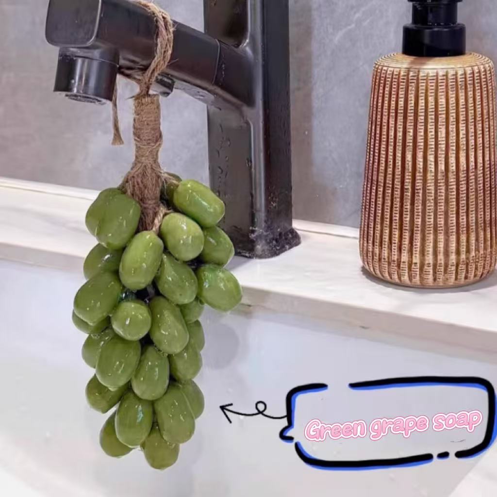 Handmade Woven Grapes Soap Hanging Grapes Soap Decorations Lasting Fragrance Grape Shape Wash Soap Deep Cleansing Supplies