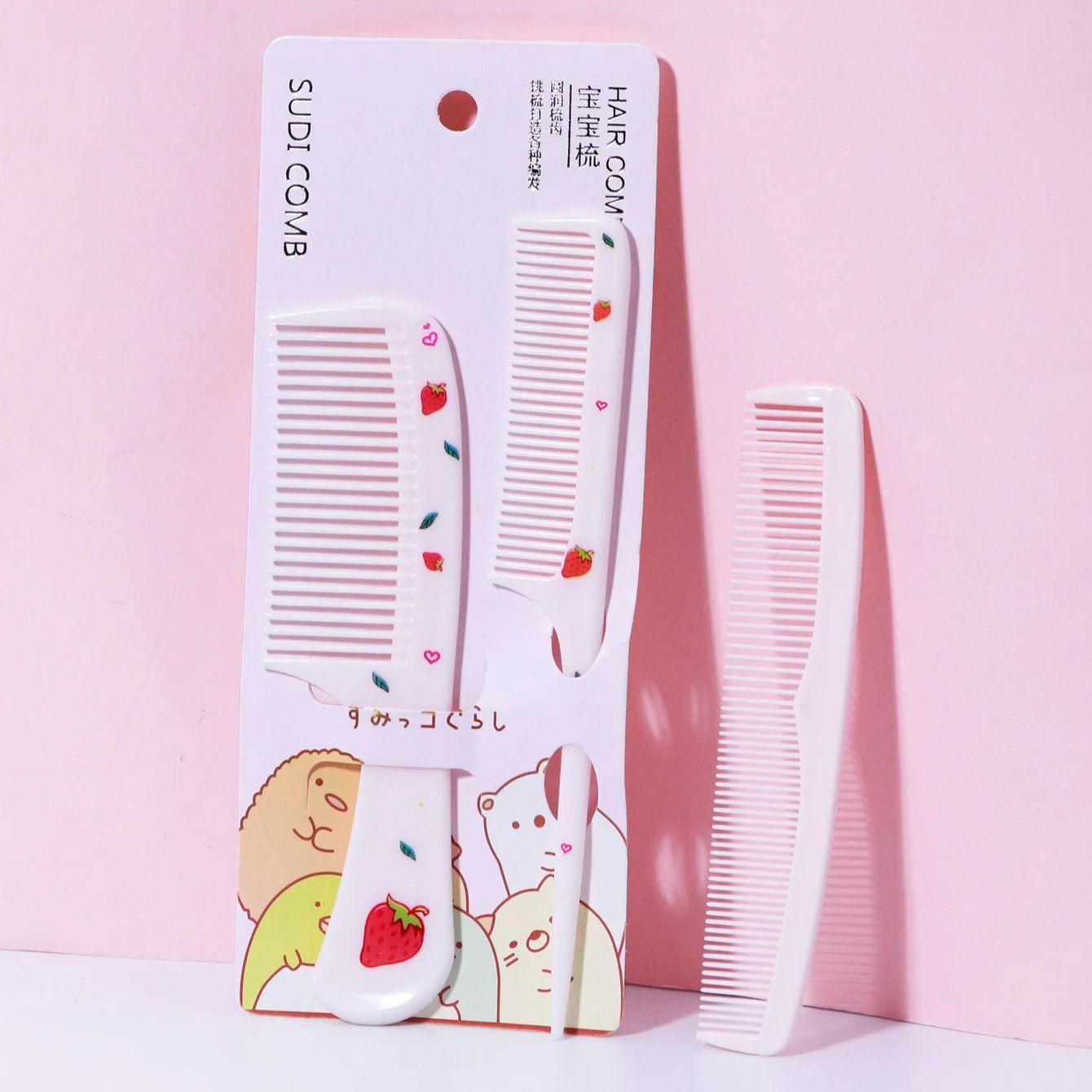 

Mini portable cartoon cute little comb, gently combing hair, portable design travel friendly, suitable for all types of hair