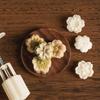 Hand-pressed Cookie Stamps Plastic Cherry Blossom Mooncake Mold Baking Tools   DIY