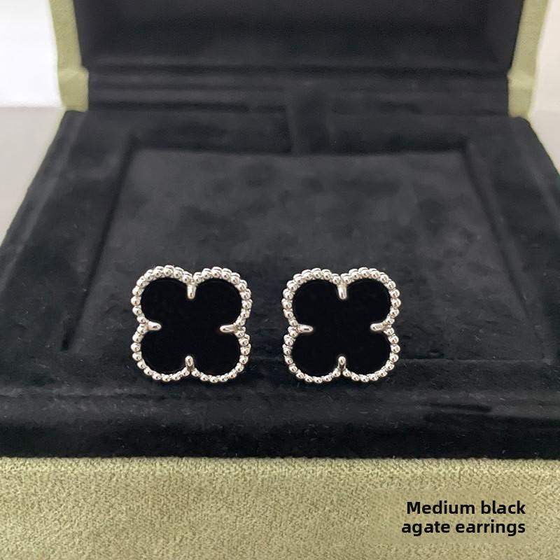 

Серьги-клевер с четырьмя лепестками из розового золота с сердоликом, версия премиум, для женщин. Серьги с изысканным белым перламутром, создающие ощущение высокого класса.