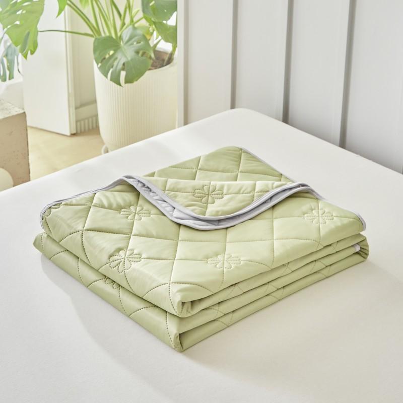 Lightweight Cool Quilt For Hot Sleepers Summer Cooling Blanket Smooth Double Side Cold Bedspred Comforter