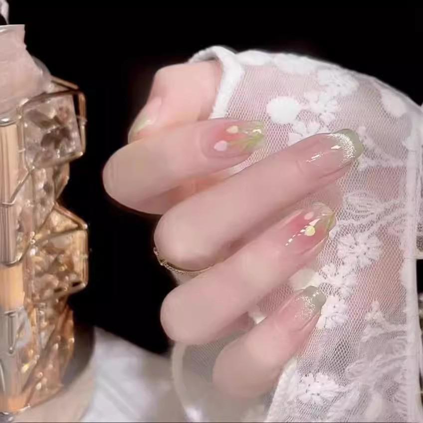 

Tulip Cat Eye Handmade Wearable Nails: Gentle Whitening, Hand-Painted Floral Blush, Cute Style Finished Nails. Extra Small XS