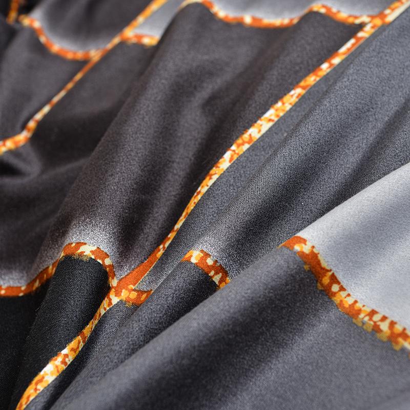 Plaid Print Fitted Bedsheet Soft Bed Cover Elastic Bed Sheets Simple Style Mattress Protector (No Pillowcase)