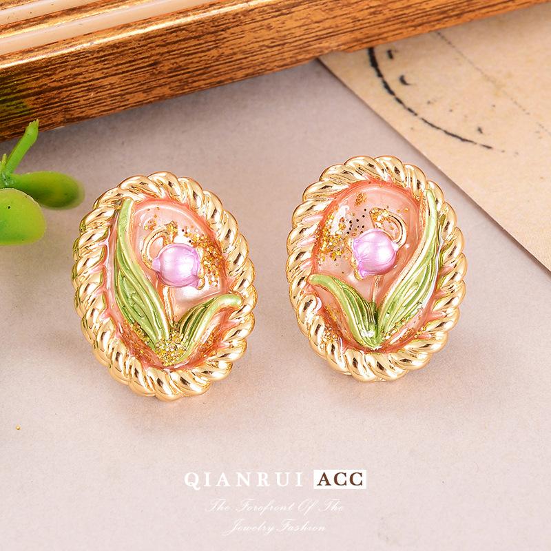 Medieval Style Oil Painting Series Earrings Baroque Pearl High-end Goods New Chinese Style Earrings Versatile Temperament New Women