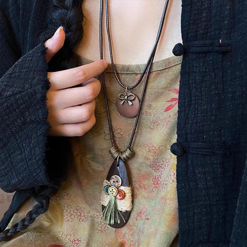 Handmade Boho Leather Cord Necklace Adjustable Vintage Button Tassel Pendant Ethnic Neck Jewelry for Women Party