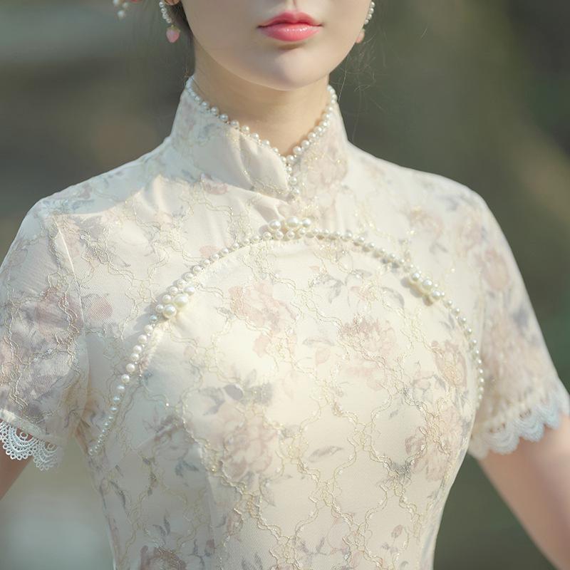 White Retro Lace Cheongsam: Youthful Summer 2025 Edition
