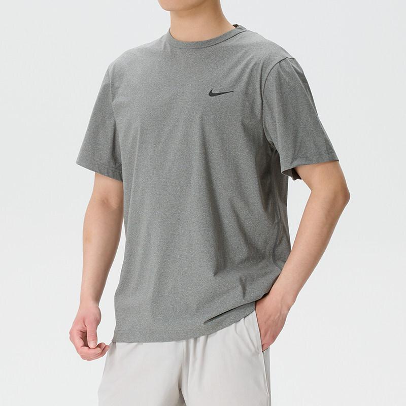 Nike Men s Pro Training Dri-FIT Short-Sleeve T-Shirt S