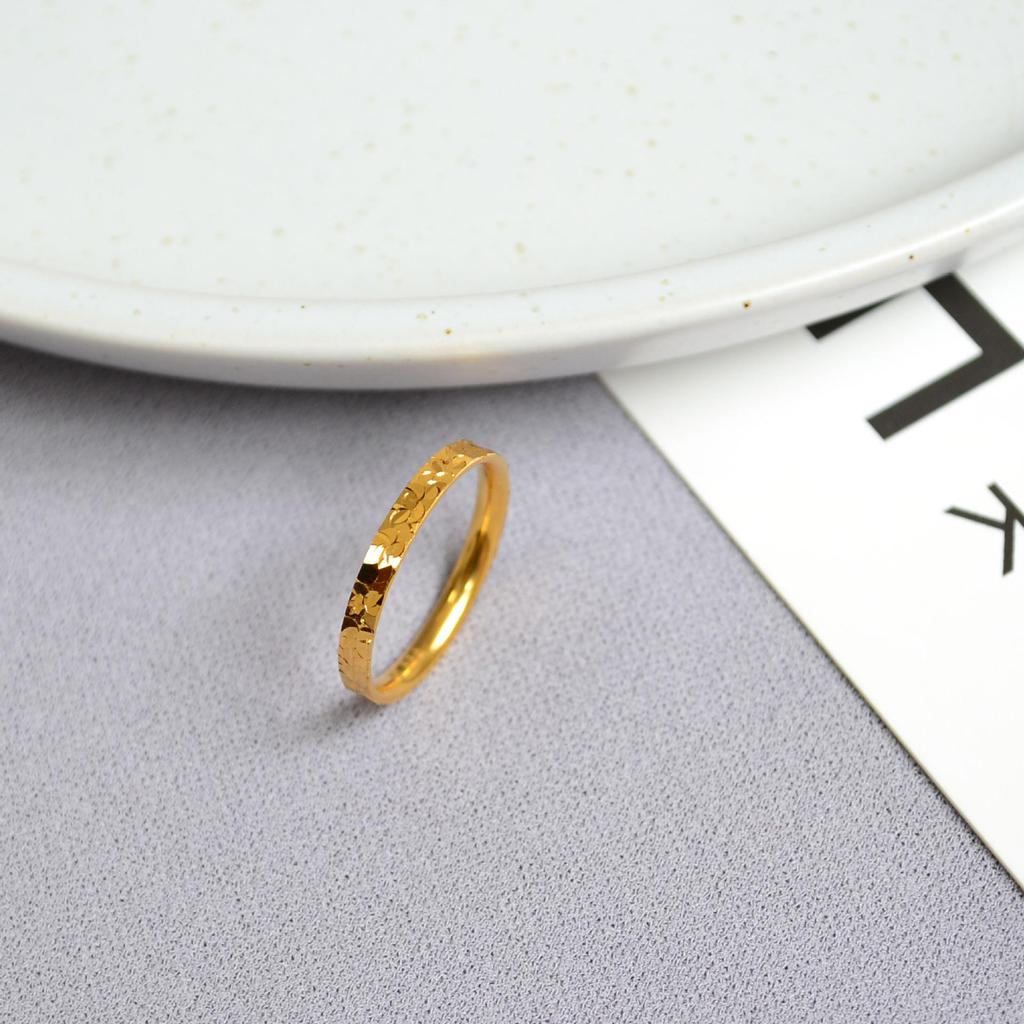 Niche Design Long-Lasting Sparkling Dragon Scale Crushed Ice Ring