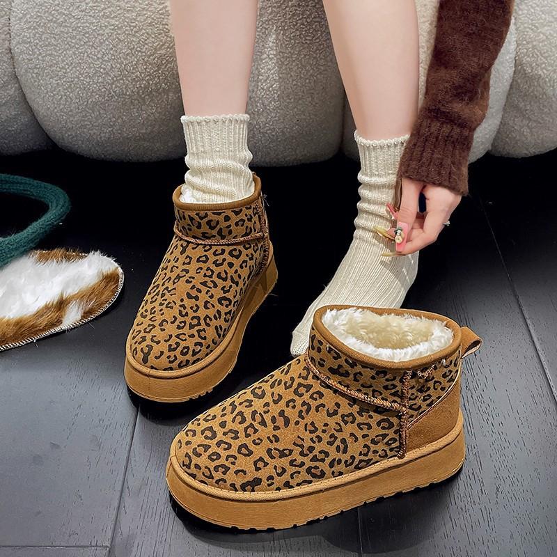 Leopard print sexy snow boots 2024 winter new women's boots foreign trade velvet warm thick-soled casual snow boots short boots