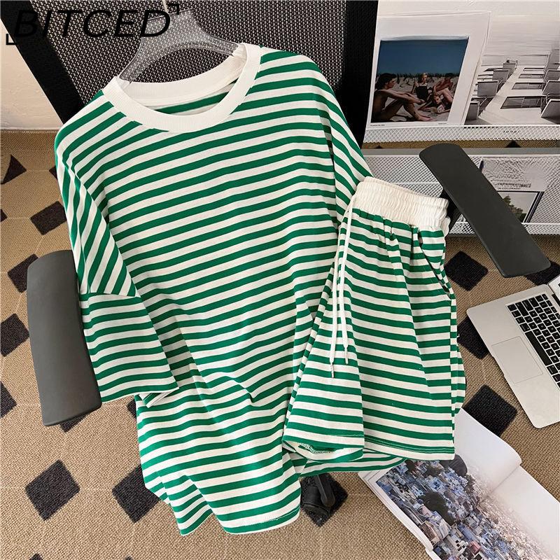 

BITCED Casual Sportswear Set Women 200 Pounds, College Style Striped Color Loose and Fashionable Short-sleeved T-shirt and Shorts, A Two-piece Set M зелений