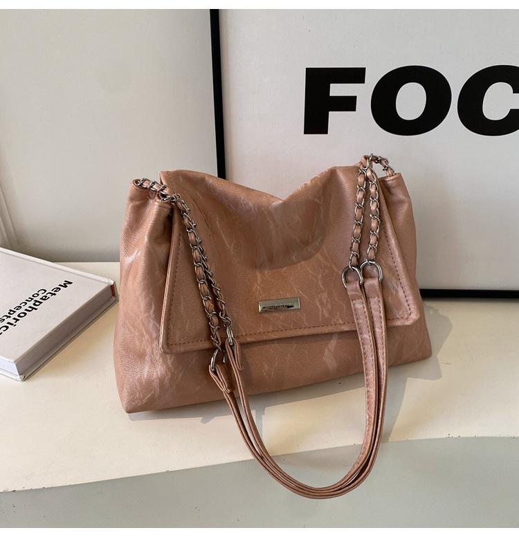 

Премиальный сенс простая сумка подмышку 2025 новая женская сумка модная большая вместительная сумка через плечо трендовая универсальная сумка-мессенджер