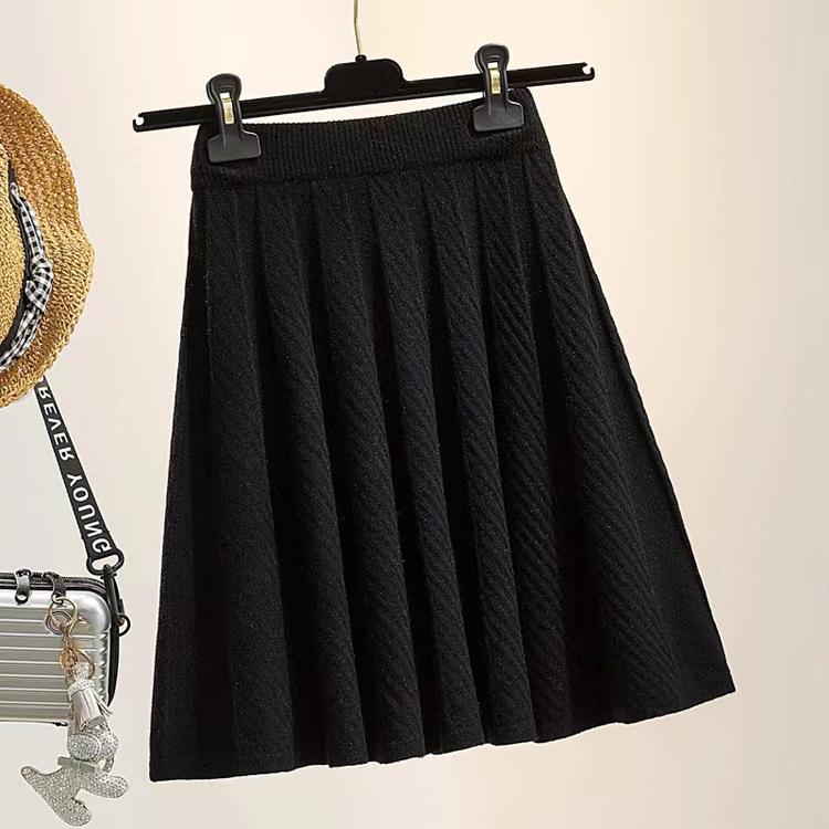 High Waisted Knitted Pleated Short Skirt for Women Spring and Autumn A-line Skirt Knitted Short Skirt