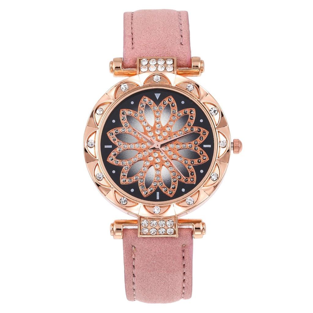 Women Leather Quartz Watch Classic Fashionable Wristwatch Accessory Gifts Girls