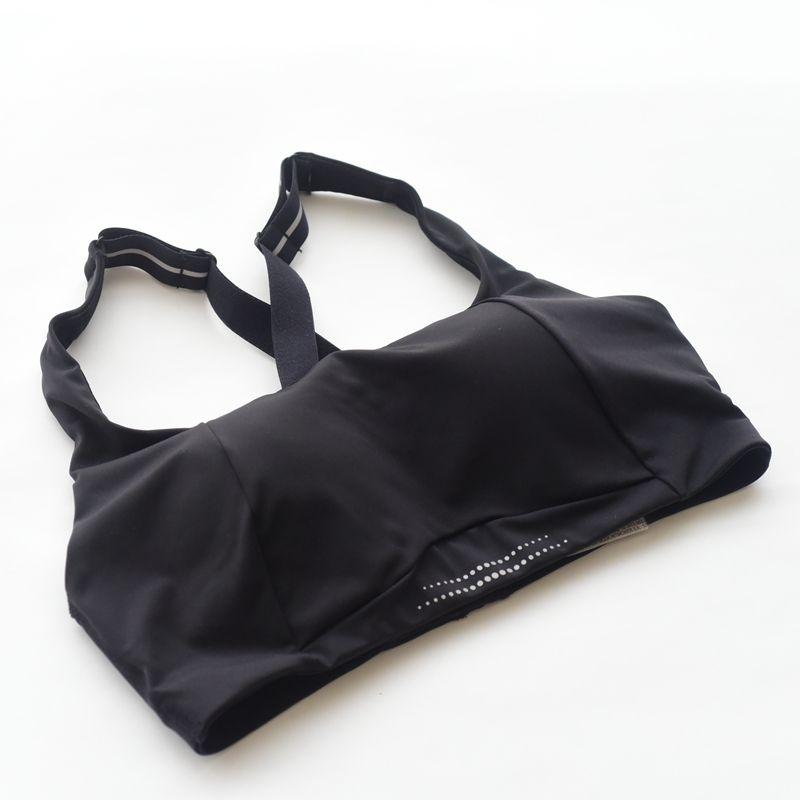 

Spanish Sports Push up Bra Shock-Absorbing Vest Integrated Chest Pad Breathable Perspiration Workout Bra Running Push-up 75B(Recommended 75BC) One black one-piece coaster