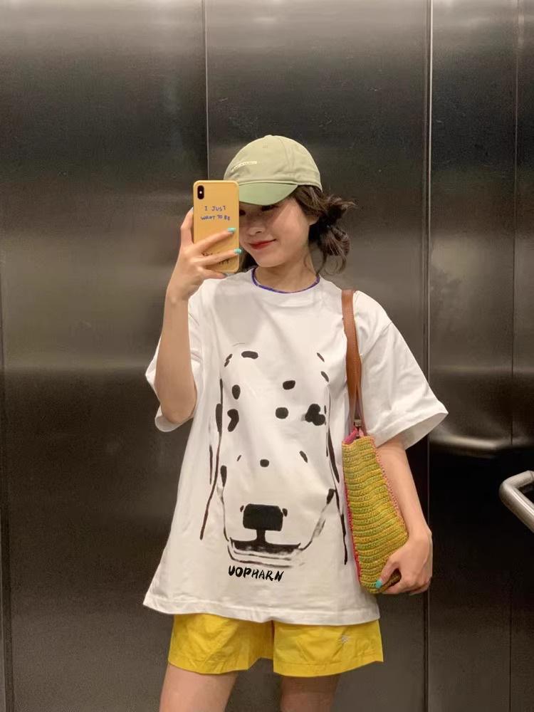 

American White Dog Print T-Shirt, Women s Loose Fit, Short Sleeve, Shoulder Length, Summer Style for Teens M світло-синій колір