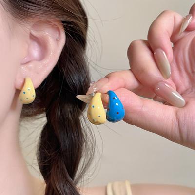 Drip Oil C-shaped Spot Doudou Stud Earrings Korean Ins Sweet Versatile Earrings Fashionable and Simple Commuter Earrings Women