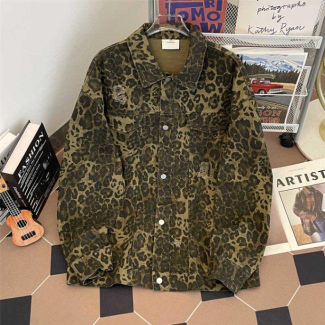 

Уличная джинсовая куртка с леопардовым принтом унисекс – модная, потертая, свободная хип-хоп-мода XXXL цветной печати леопарда